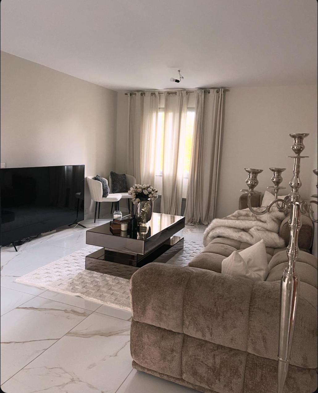 La Maison Du Luxe Ris-Orangis Dış mekan fotoğraf
